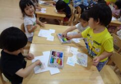 2歳児ぱんだ組『洗濯ごっこ遊び』