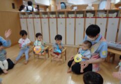 6月誕生会　乳児クラス