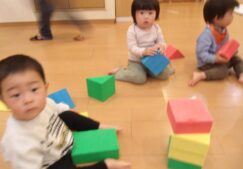 5月　もも組遊びの様子