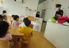 避難訓練（消防署と連携）