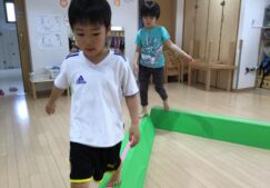 ５歳児くじら組『体操教室』