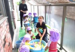 3歳児　水遊び