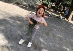 ４歳児　★大きな葉っぱ★