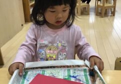 ２歳児ぱんだ組『こいのぼり作製』