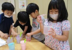 ぱんだ組　色水実験
