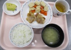 3月８日　給食