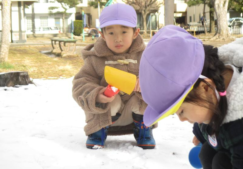雪遊び＊たんぽぽ組の様子