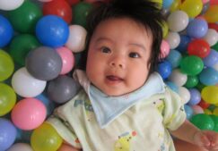 【０歳児】ほし組さんの様子☆