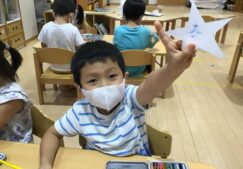 4歳児きりん組　「たなばた製作」