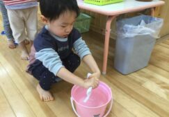 2歳児　★大掃除★