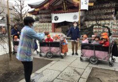1歳児りす組　『すさのお神社　参拝』