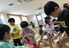 ４歳児きりん組　『大掃除』
