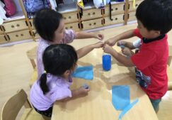 3歳児うさぎ組『感触遊び』