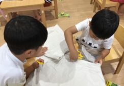 4歳児きりん組『洋服作り』
