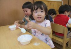 かき氷屋さん　～１、２歳児クラス