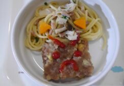 今日の給食とおやつ