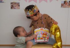☆こぐま組　5月誕生会☆