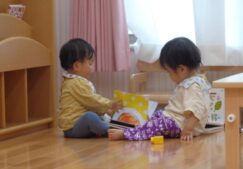 1歳児クラスの一コマ…