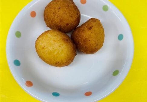 給食室　「豆腐ドーナツ🍩」