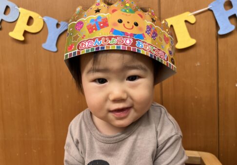 ♪0歳児ひよこ組　１２月誕生日会♪