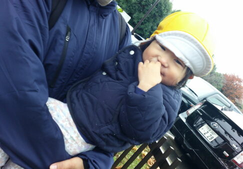 1歳児　みんなで歩いてきました！