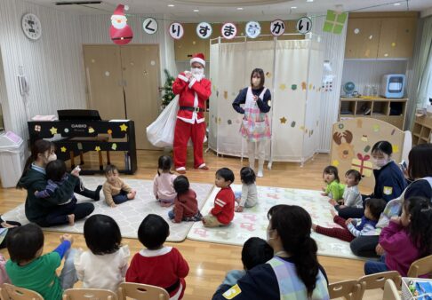 クリスマス会にサンタさん☆彡
