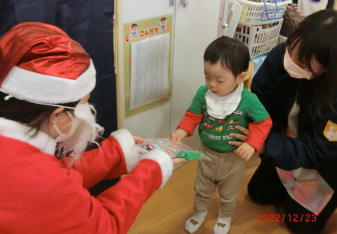 ひよこ(0歳児クラス)☆クリスマス会