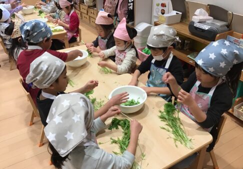 １月食育「七草かゆ」