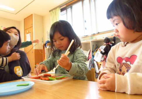 2歳児　室内遊び