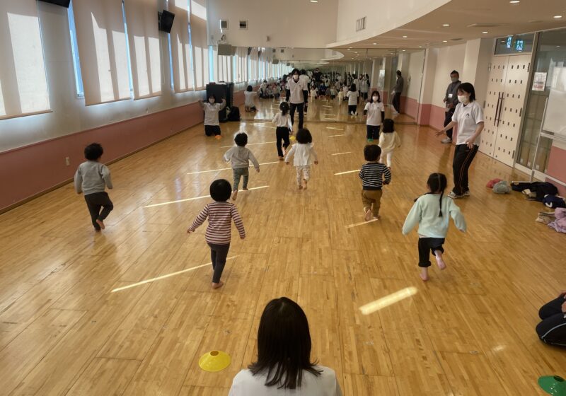 学生さんと最後の幼児体育活動でした。