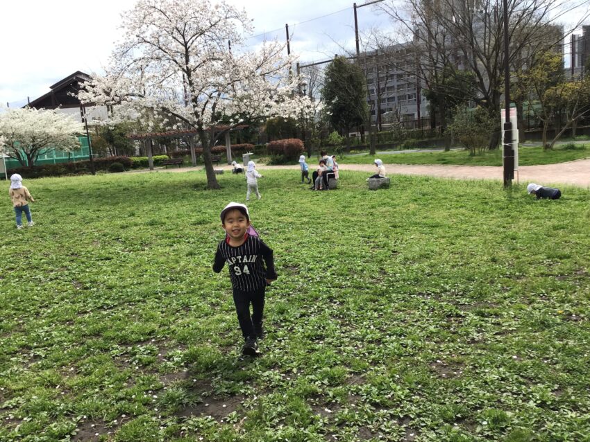 お外はとっても気持ちいな✨