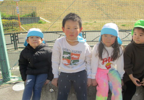5歳児　ぱんだ組と公園へ行ってきたよ
