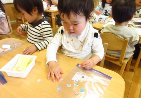 2歳児　お散歩バック作り