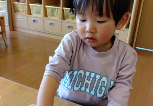 初めての製作　～1歳児～