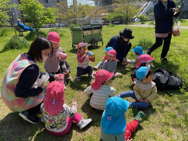 水分補給をして遊びましょう！