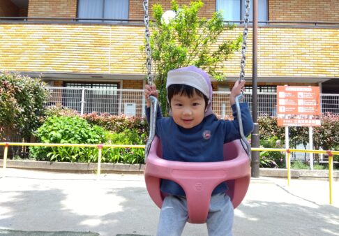 ２歳児ぱんだ組　「公園あそび」