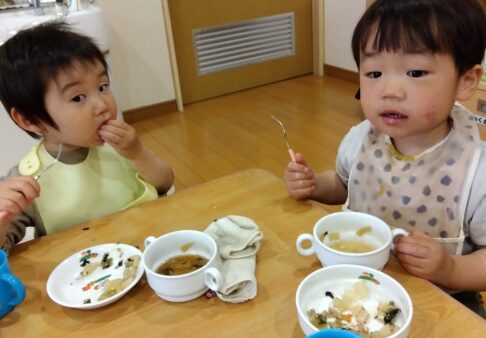 うさぎぐみ（２歳児クラス）☆４月の様子