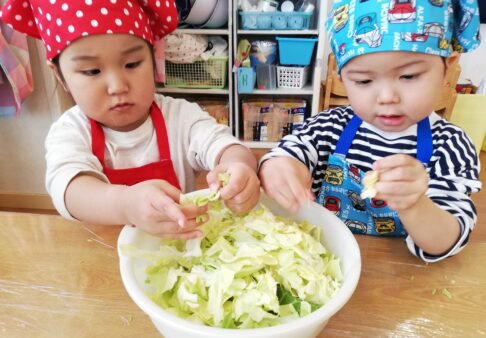 ２歳児　＊はじめての食育＊