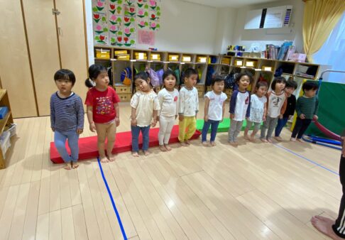 ３歳児うさぎ組　「体操教室」