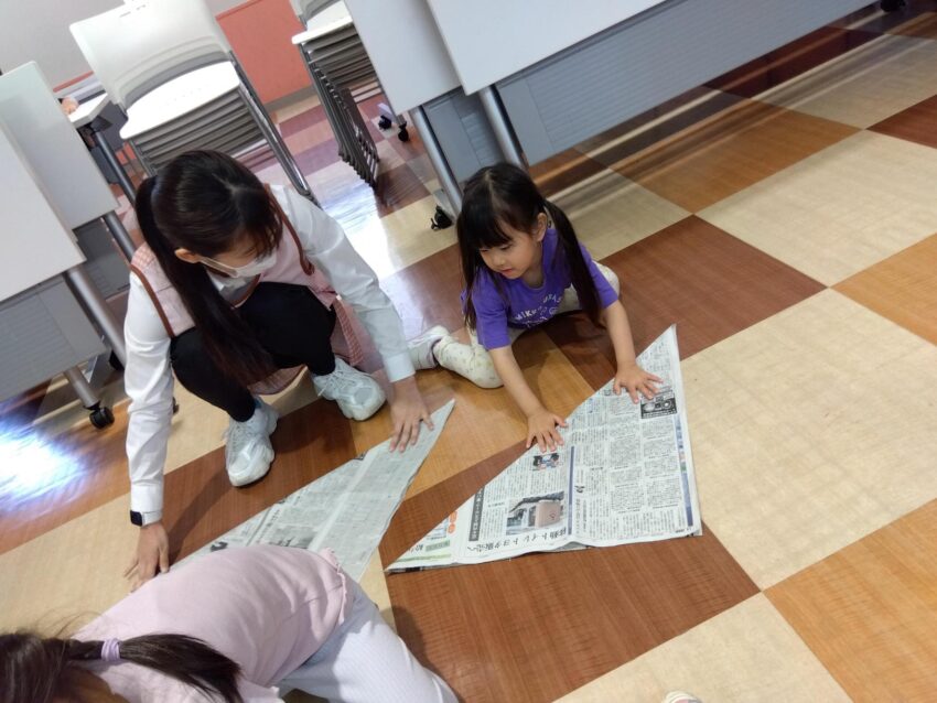 名古屋こども専門学校に遊びにいきました🎵<br />
学生さんとかぶとを作り👹