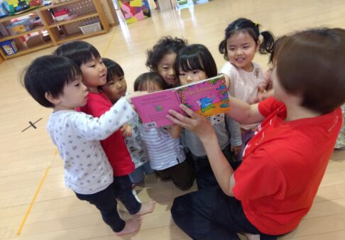 ３歳児　うさぎ組　「英語教室」