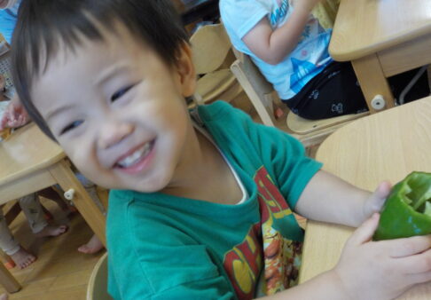２歳児　野菜スタンプ
