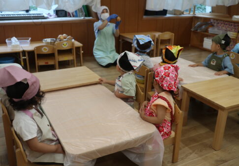 ☆２歳児 こぐま組 ６月食育☆