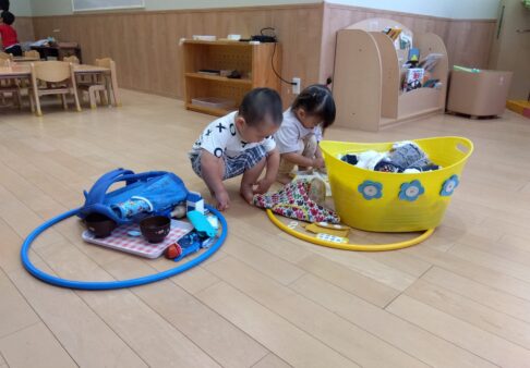 ２歳児　色探しゲーム