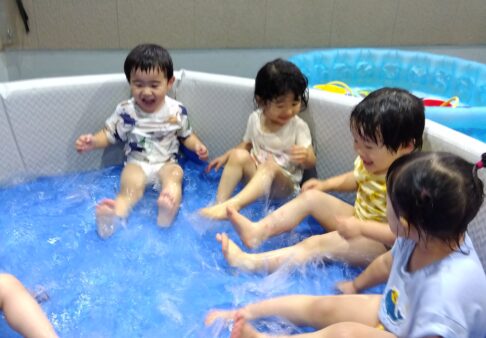 水遊びが始まったよ！