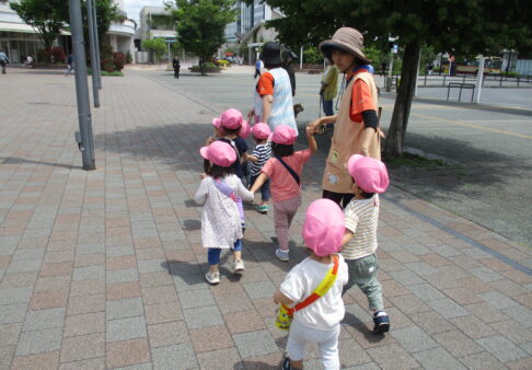 おさんぽ～２歳児～