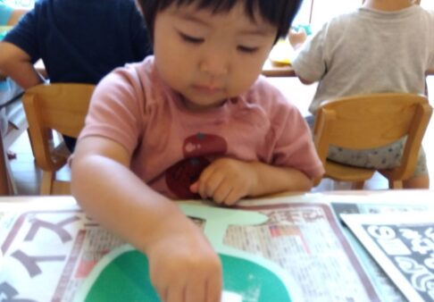 ７月の製作“クリームソーダ”～２歳児～