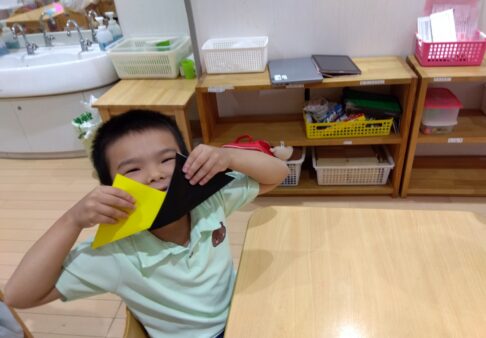 5歳児　くじら組　「折り紙」