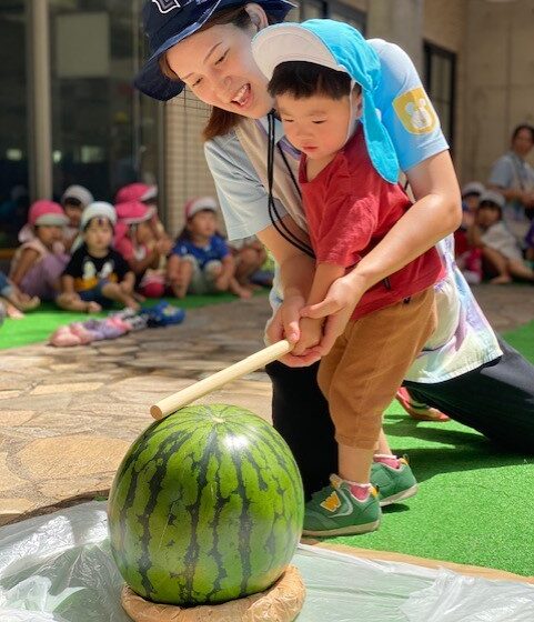 先生と一緒にエイッ