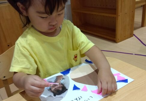 2歳児　ぱんだ組　「敬老の日製作」